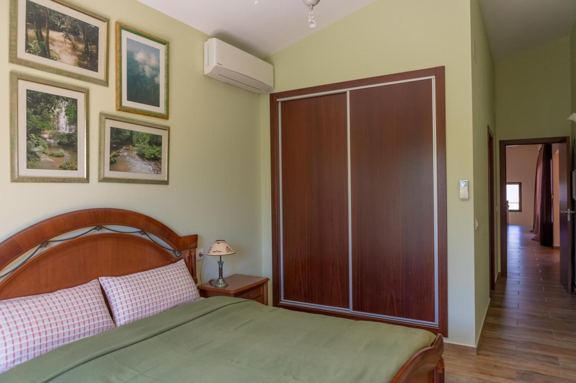La Amistad Apartamento En Chalet Con Piscina Compartida カルプ エクステリア 写真