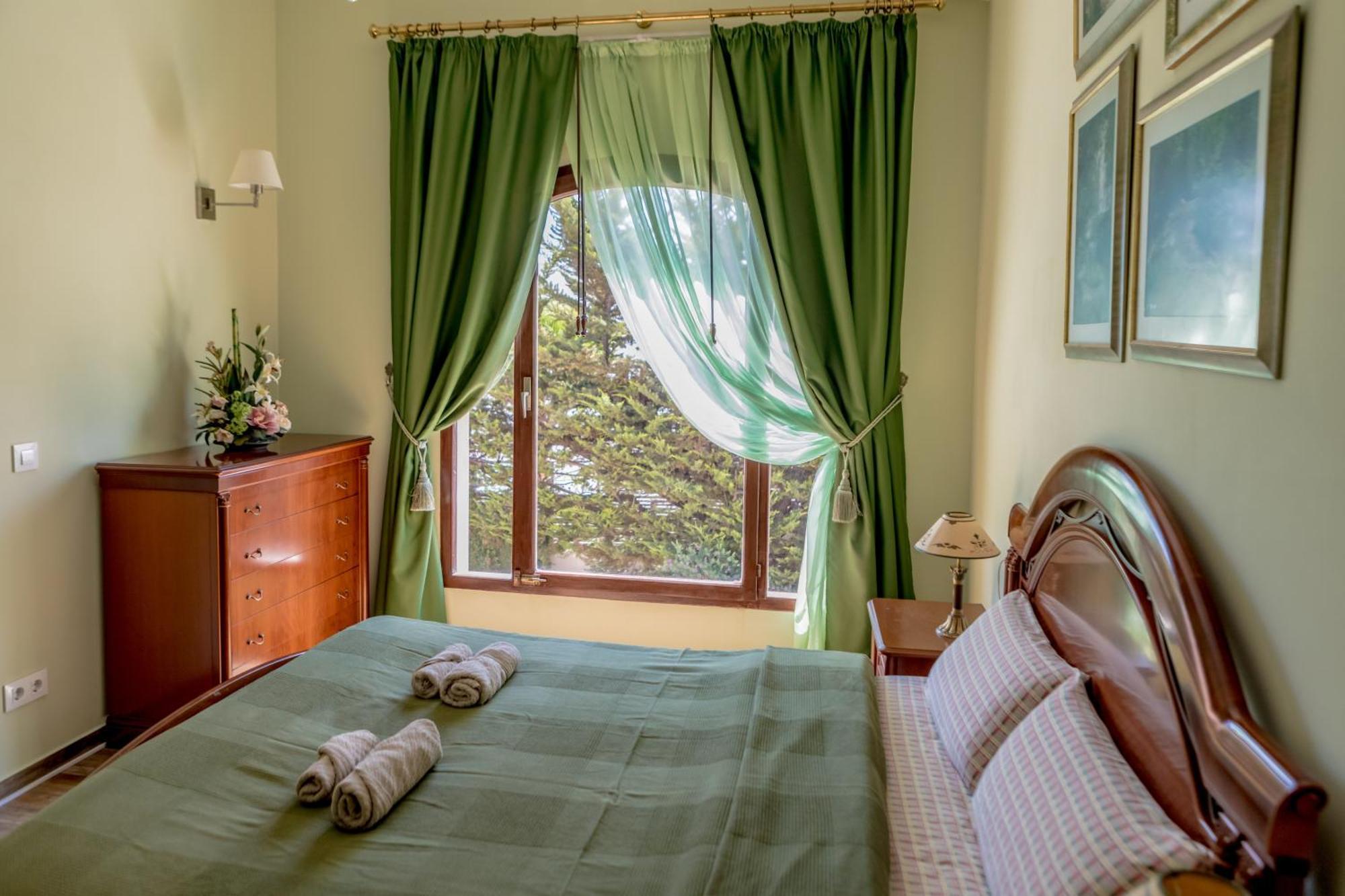 La Amistad Apartamento En Chalet Con Piscina Compartida カルプ エクステリア 写真